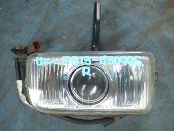 Nissan sunny 1991 right fog lamp [0410850]