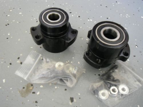 Go kart front wheel hubs for stepped spindles