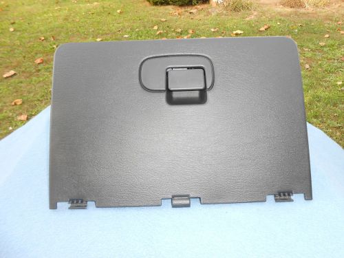 Glove box assembly dodge stratus chrysler sebring mitsubishi eclipse 01-05