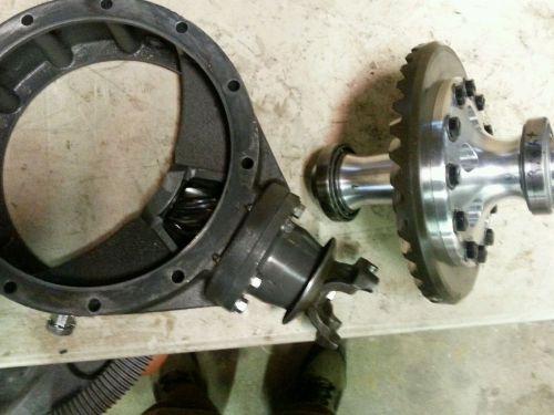 Non quickchange center section winters with ring and pinion and spool