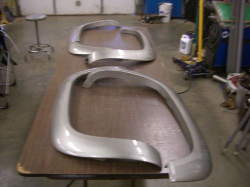 1995-2000  chevy tahoe / gmc yukon 4 door fender flairs oem original equipment