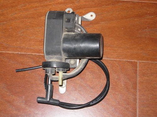 Volvo 242 244 245 760 740 745 780 240 940 1981 - 1995 cruise control vacuum pump