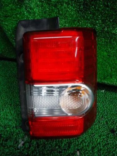 Toyota pixis space 2012 rear right combination lamp [1415500]