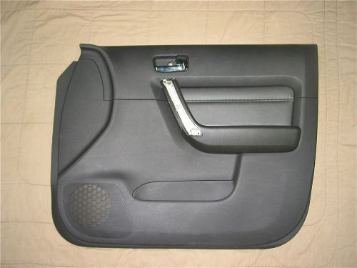 06 hummer h3 front door panel passenger side