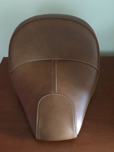 New genuine indian motorcycle 2015-2016 scout seat tan oem 2686386-05