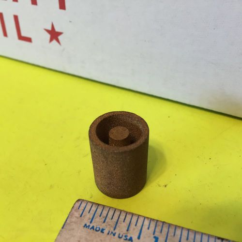 U.s. old car fuel filter element.   small, no pn.    item:  4447