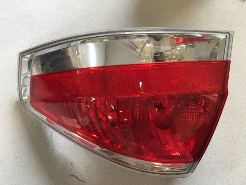 09 ford focus sedan rear right passenger side tail lamp oem 1605006 a24