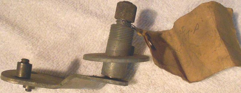 Nos 1962 ford galaxie windshield wiper pivot shaft