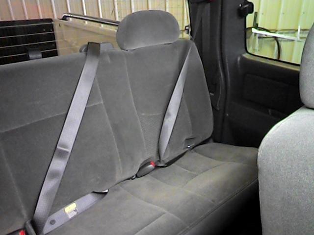 2006 chevy silverado 1500 pickup rear seat belt & retractor only lh driver gray