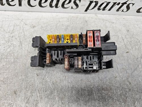 Mercedes benz c-class w205 glc  w253  fuse box relay unit panel a2059067200