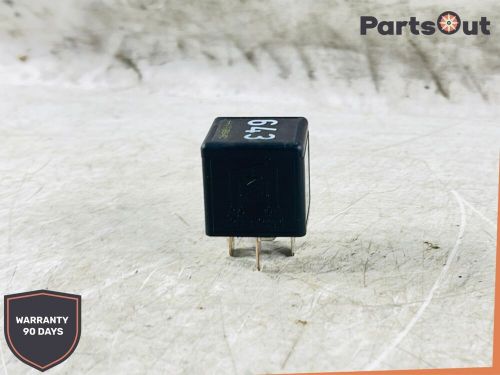 Audi volkswagen  original hella multifunction 643 relay 8k0951253 oem