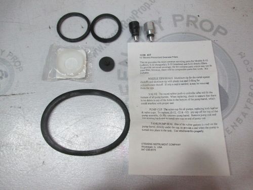 772273 0772273 omc rebuild kit for 3 gallon pressurized gearcase filler