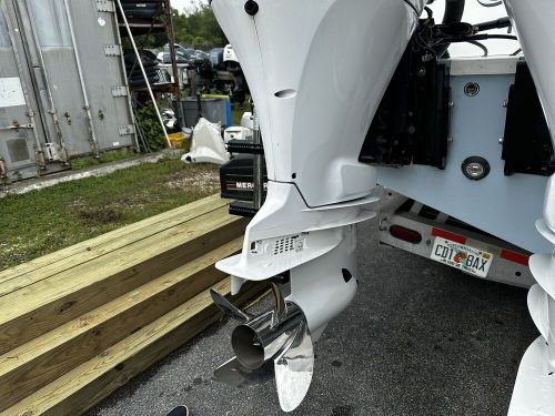 Suzuki outboard, triple engine df300 2013, w/ complete digital rigging