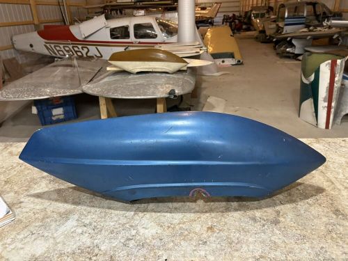 Cessna 172 150 182 aircraft right main wheel pant fairing assembly 0741046