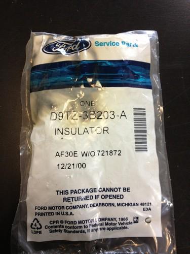 Ford d9tz3b203a genuine oem factory original insulator