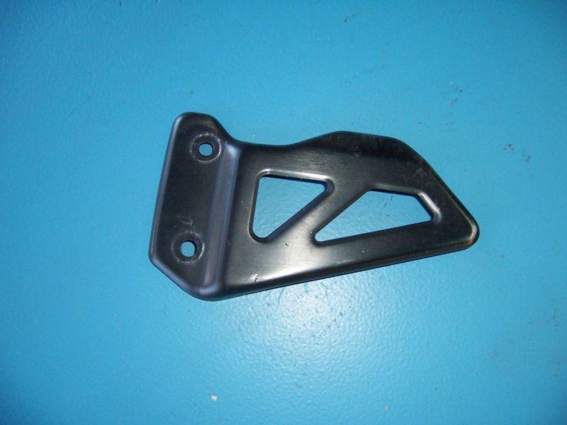 072 suzuki gsxr1000 gsxr 1000 01 02 heel guard a