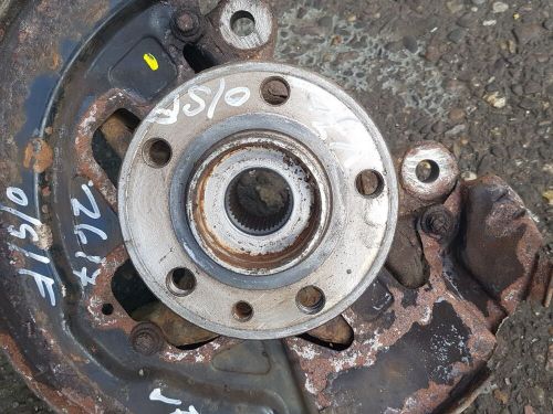 Volvo v70 s80 rh front hub with abs / steering knuckle 2008-2014 31201286