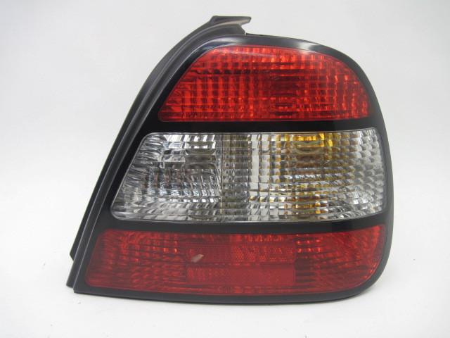 Tail light leganza 97 98 99 00 01 02 qtr mtd right