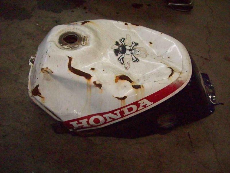 Honda vf1000f gas/ fuel tank 84 1984 82629