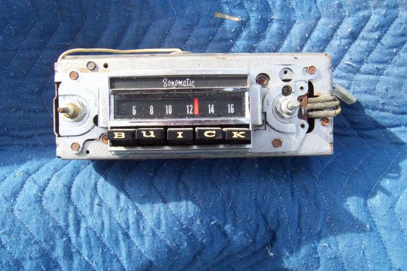 1968 buick wildcat radio