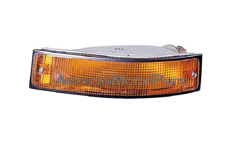 Right passenger side replacement bumper park turn signal light 90-91 geo storm