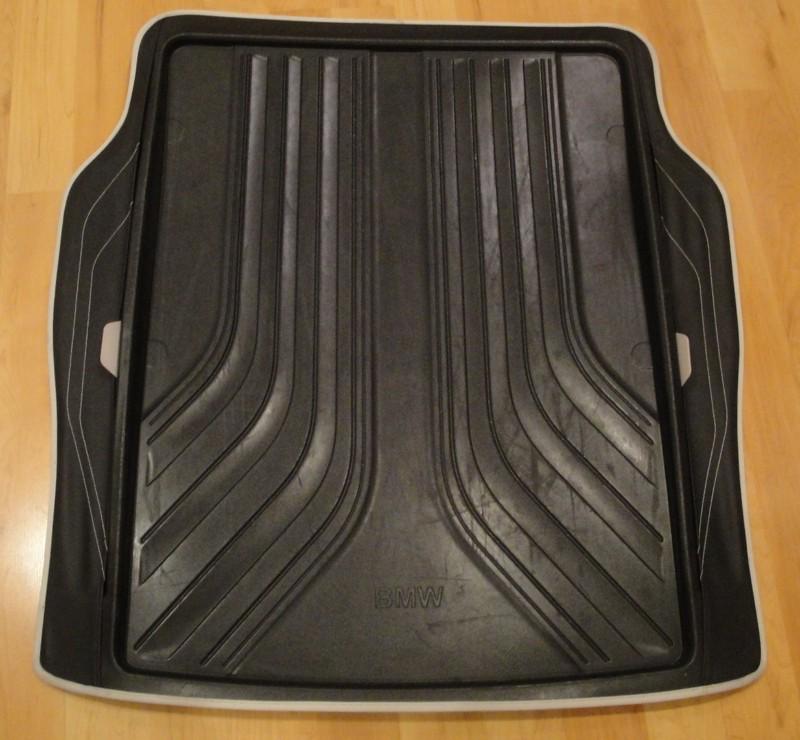 Bmw 3 series~oem~part 51472239937~all weather luggage compartmnt trunk mat liner