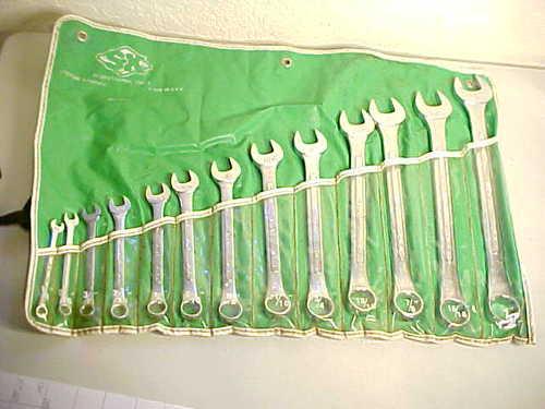 S-k #1713 13 pc. fractional 1/4" to 1" 12-point combination wrench set w/roll