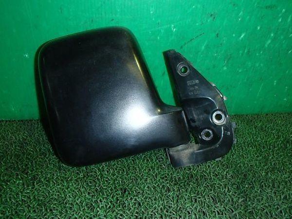 Suzuki carry 2001 right side mirror assembly [8913500]