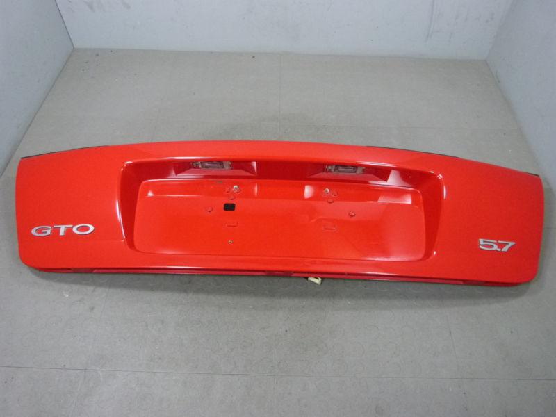 04 05 06 pontiac gto goat monaro commodore trunk license plate finish panel