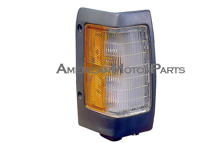 Passenger side replacement park turn signal corner light 90-97 nissan pickup