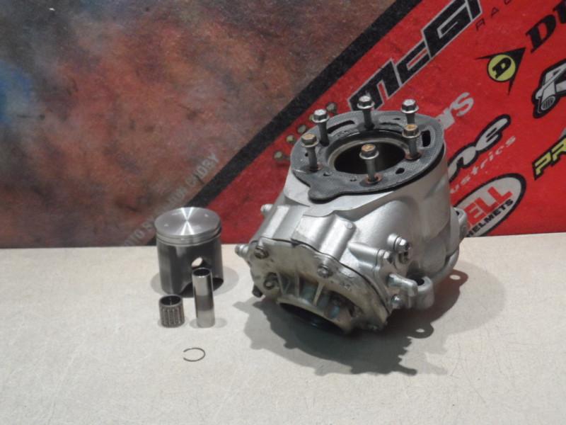 2002 ktm sx 125 cylinder + vertex piston  (d) 02 sx125