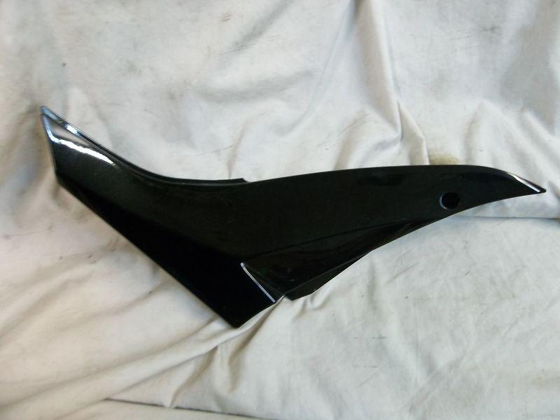 Used 2010 kawasaki zx10r zx10 zx 10r ninja right tank side panel black *b07g