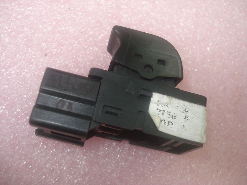 98 99 00 01 nissan altima passenger window switch