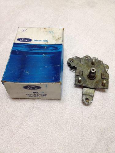 Nos oem ford latch control assembly e0az-7443170-a