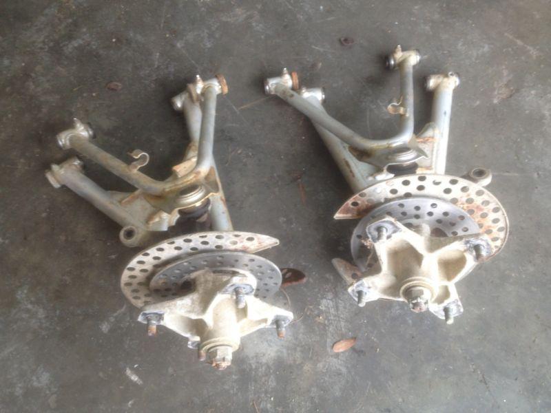 01 yamaha warrior 350 front a-arms hubs spindles upper lower left right set 