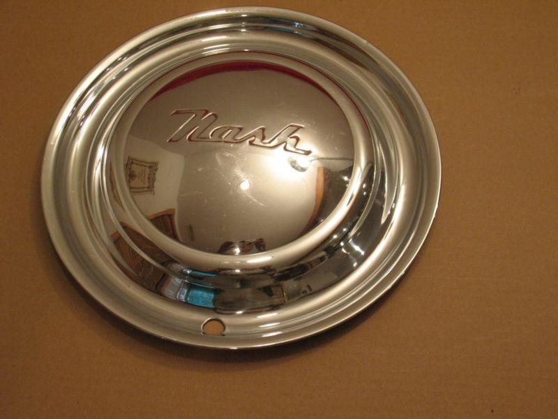 1952 nash 15" hubcap