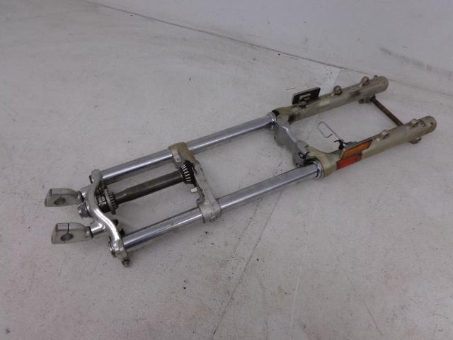 1985 yamaha virago xv700 xv 700 front end forks triple tree clamp