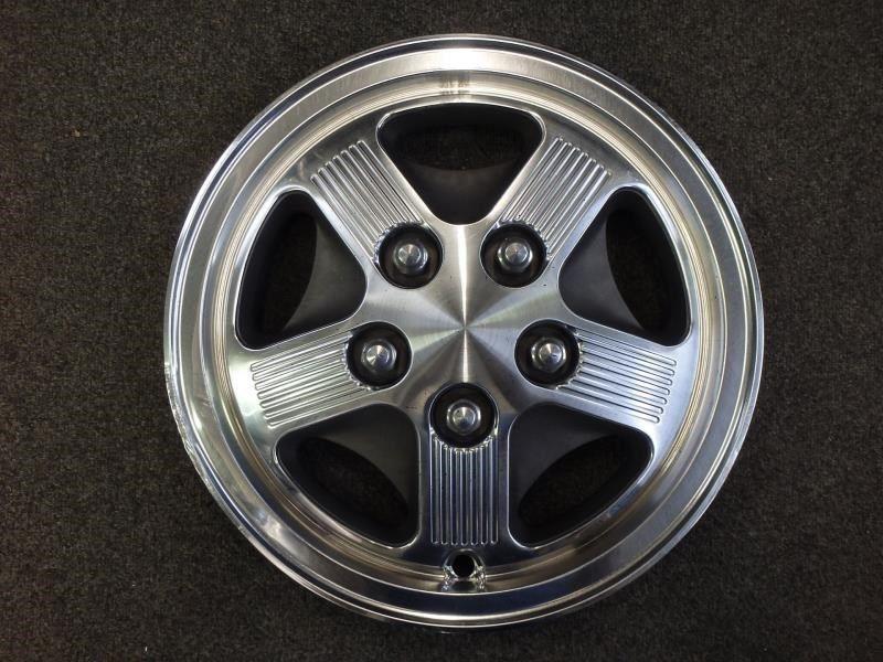 86 87 88 89 90 91 92 93 94 95 96 97 ford aerostar wheel cover 5 spokes