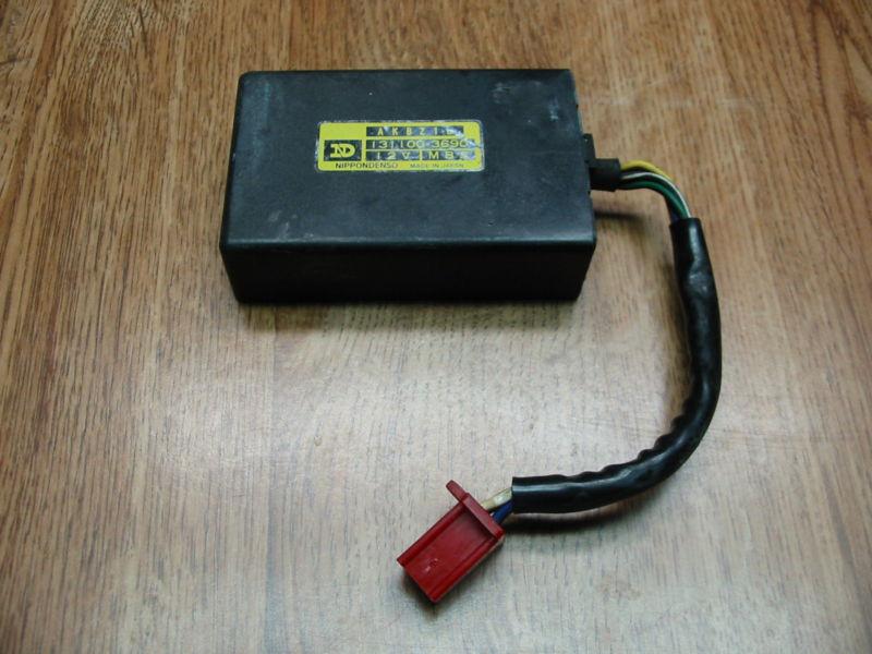 Honda vf750 ignition igniter box 131100-3690