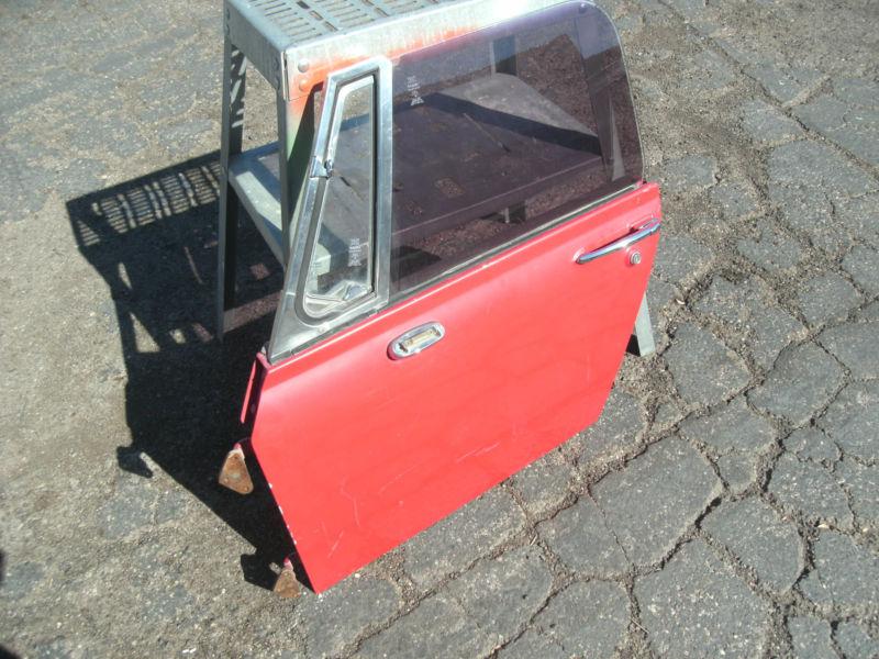 Mg midget left hand door assembly