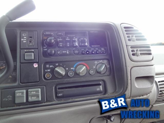 Radio/stereo for 99 00 01 02 silverado 1500 ~