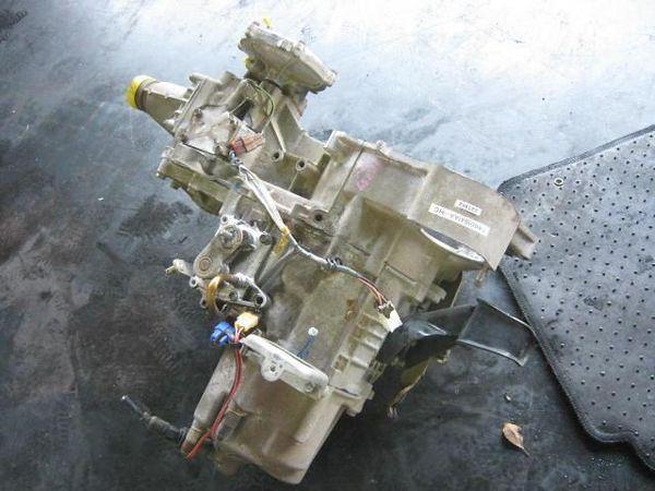 Subaru sambar 1991 manual transmission assy [5930100]