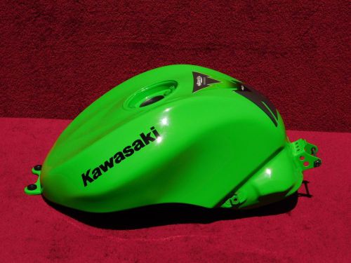 * no rust * oem fuel tank 06-07 zx10 ninja zx10r gas petrol cell 2006/2007 green