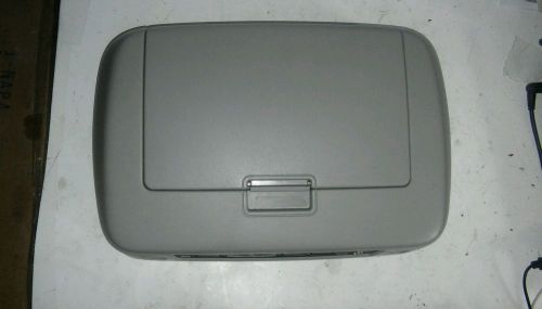 03-06 ford freestar rear entertainment dvd player &amp; screen 4f2t-10e947-ab32nb