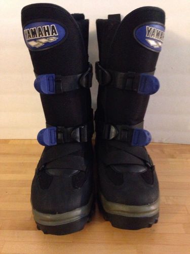 Yamaha trukk snowmobile boots size 8