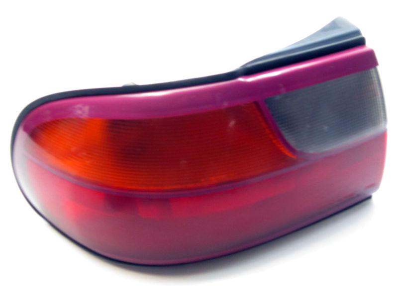 Oem 1997 1998 1999-2003 chevrolet malibu driver side rear brake tail light lamp