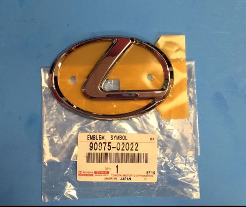 New oem genuine lexus rear emblem 90975-02022 (90975-02045)