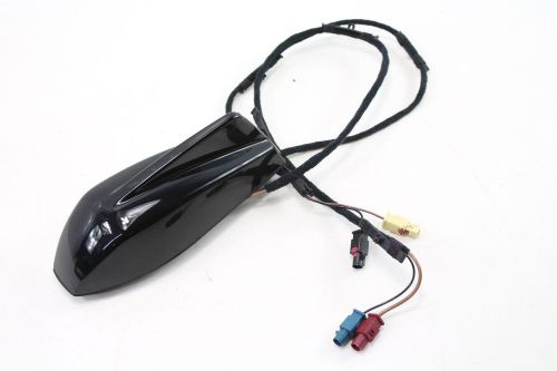 Roof shark fin antenna - audi a4 s4 b6 b7 - 8e5035503d - brilliant black