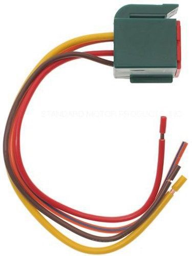 Multi purpose relay connector-transmission up-shift relay connector standard