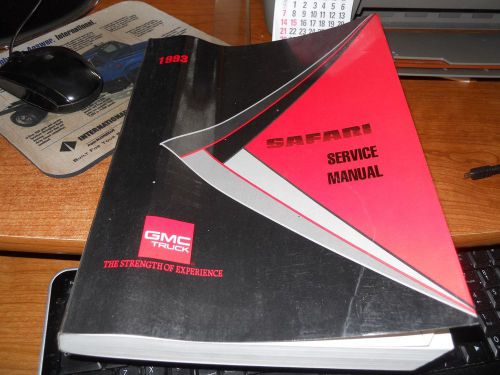 1993 safari service manual paperback –